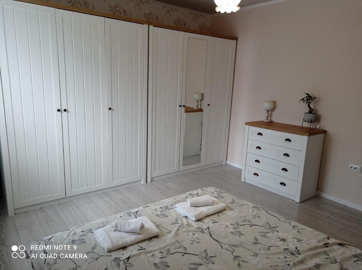 Уютна Къща Apartment Sliven Bagian luar foto
